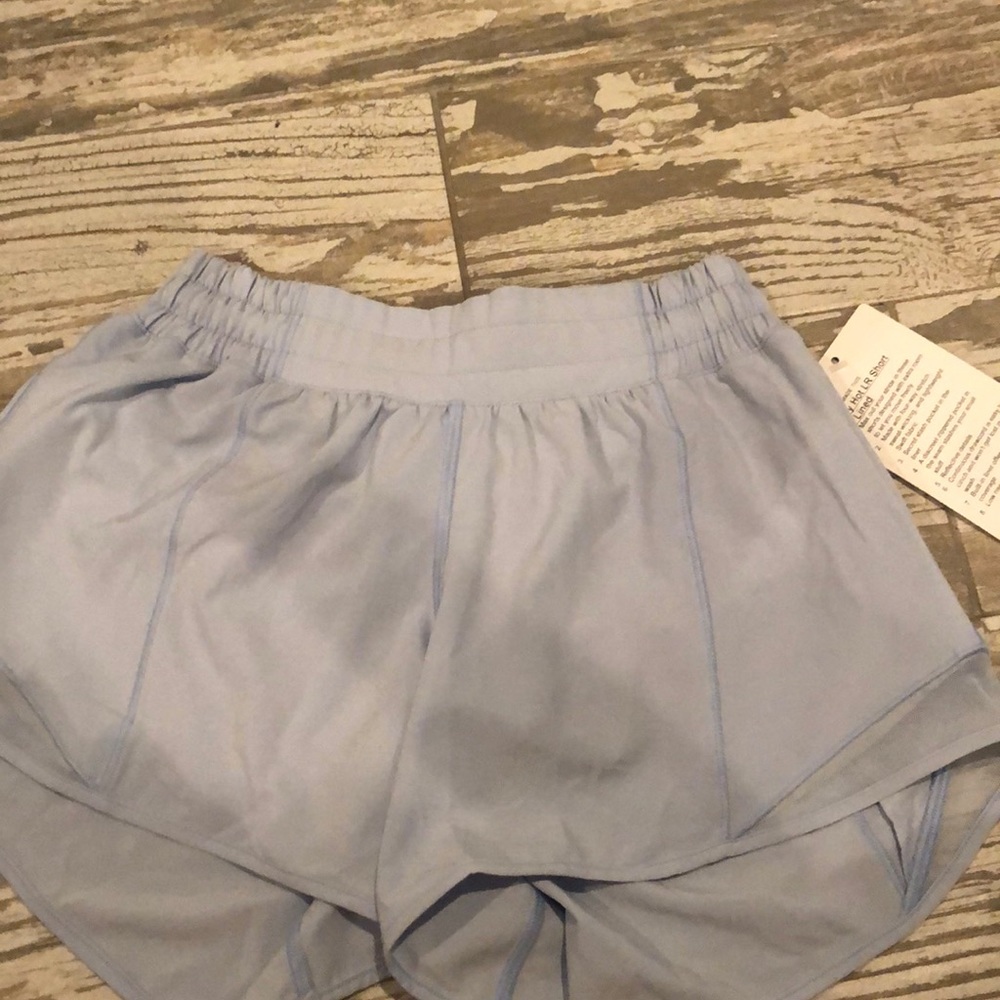 Lululemon Hotty Hot 4”